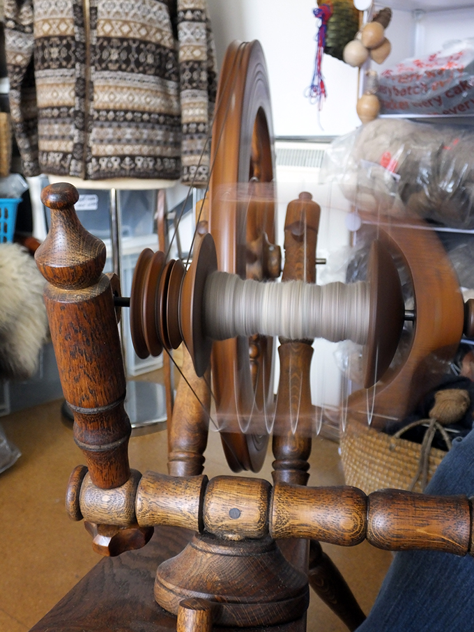 Spinning wheel auckland image