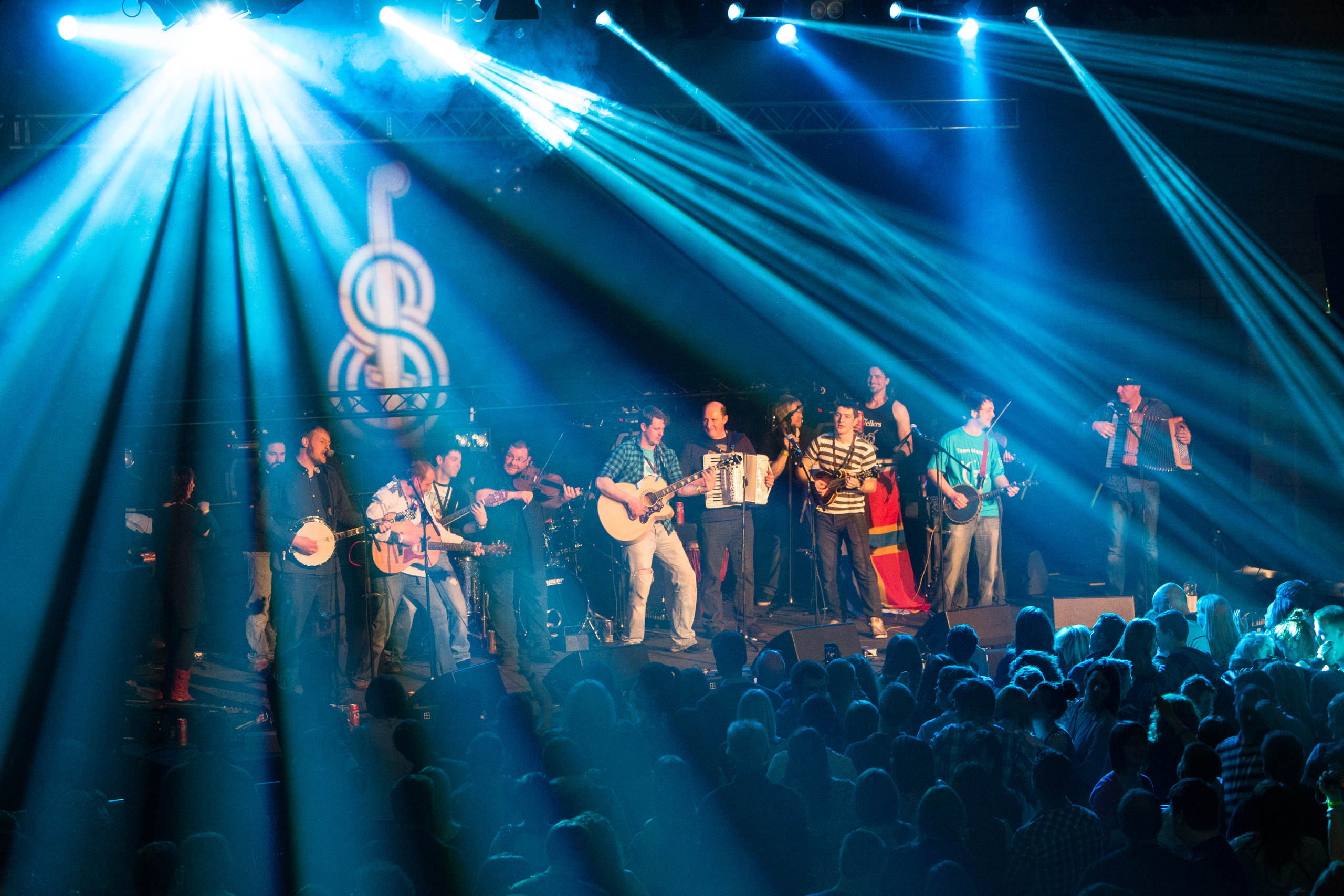 Folk festival discount